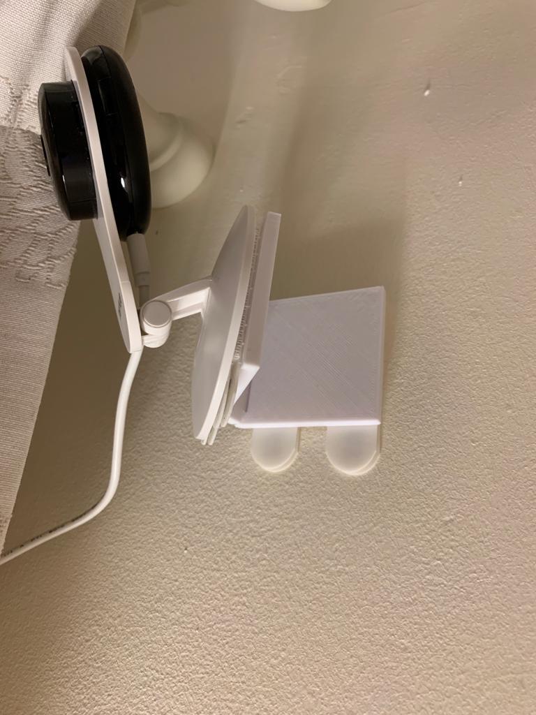 Saranallinen seinäkiinnike wifi-kameralle