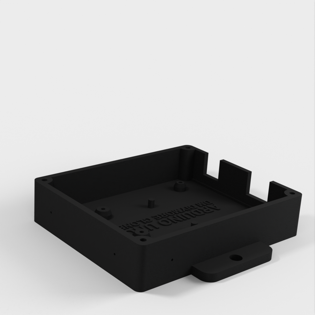 Arduino-laatikko, jossa on kiinnityslaipat ja kansi DM DIYMORE-kloonille
