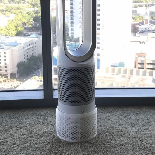 Lattiakannatin ja kaapelinpiilotin Dyson Pure Cool TP01:lle