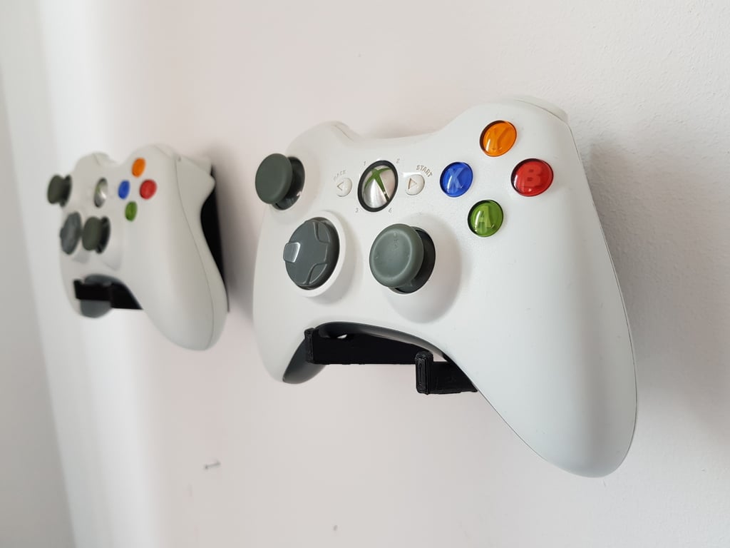 Peliohjainpidike / seinäteline Xbox 360:lle / ONE:lle ja muille
