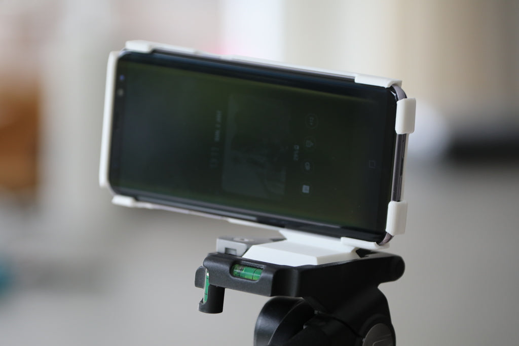Samsung Galaxy S8+ jalustan ja GoPro-kiinnikkeen kotelo