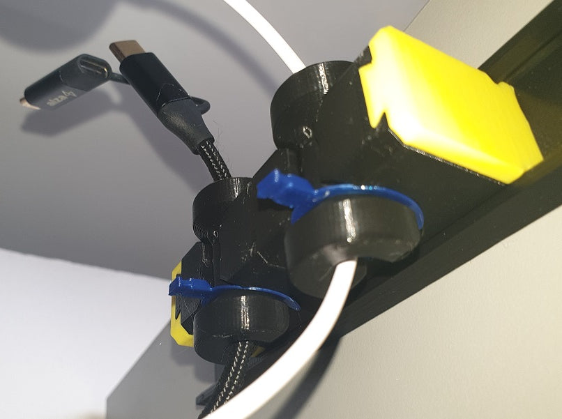 REVOLving kaapelitelineen lukitusklipsi