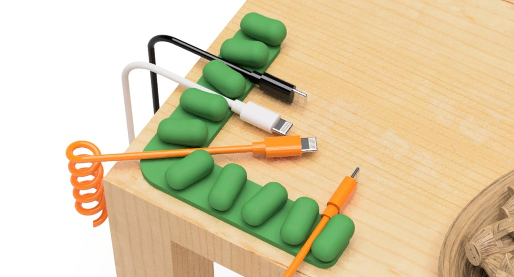 USB-kaapelin pidike mame-2:sta