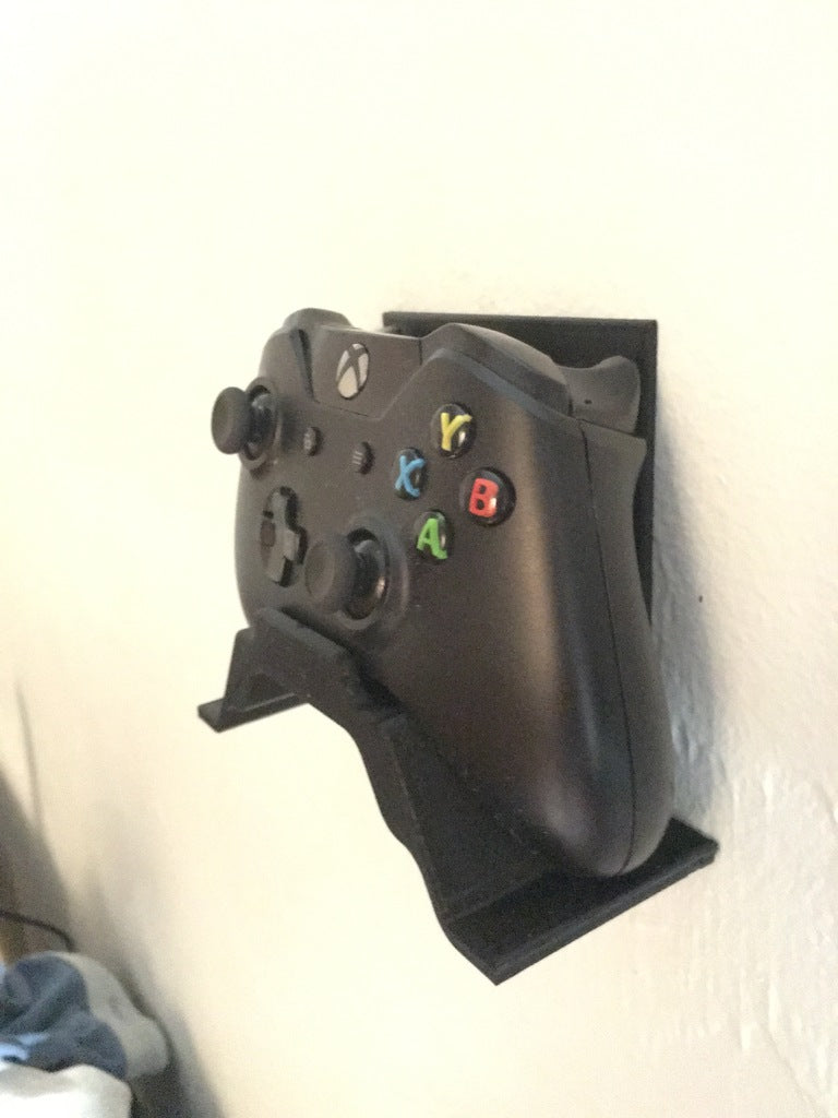 Xbox One -ohjaimen seinäteline
