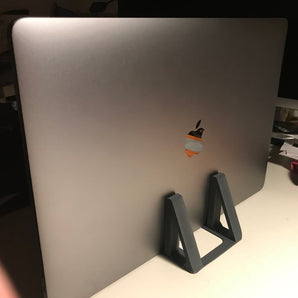 Macbook Pro -teline Clamshell-tilaan