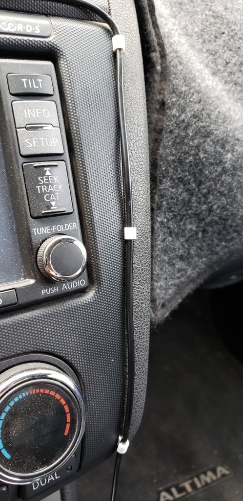 Auto Kaapeliklipsi