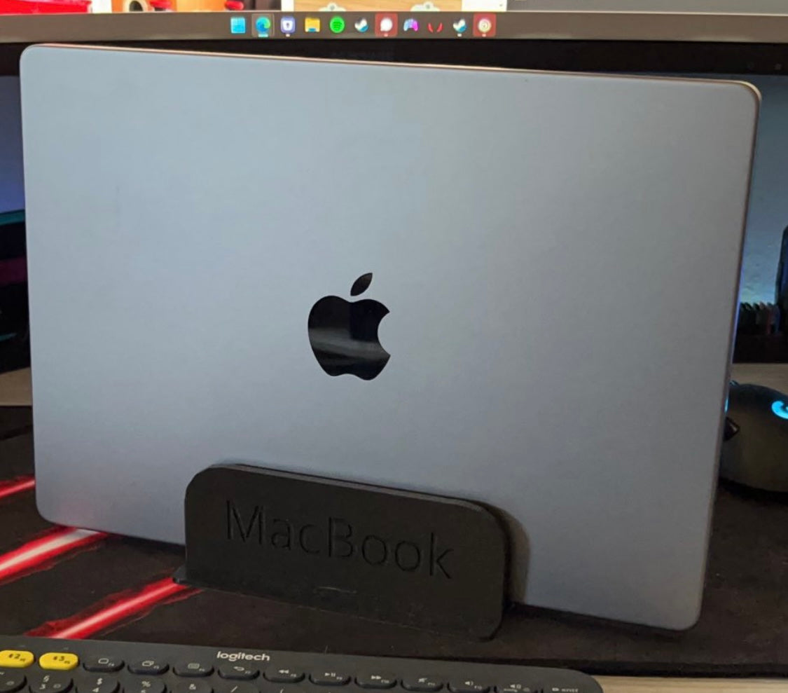 Pystyteline MacBook Pro 14':lle