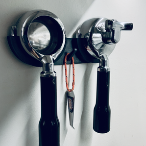Rocket Espresso - Seinäteline Twin Portafilterille