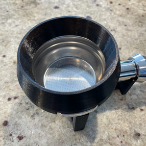 58 mm:n Portafilter-suppilo – optimoi espresson valmistus