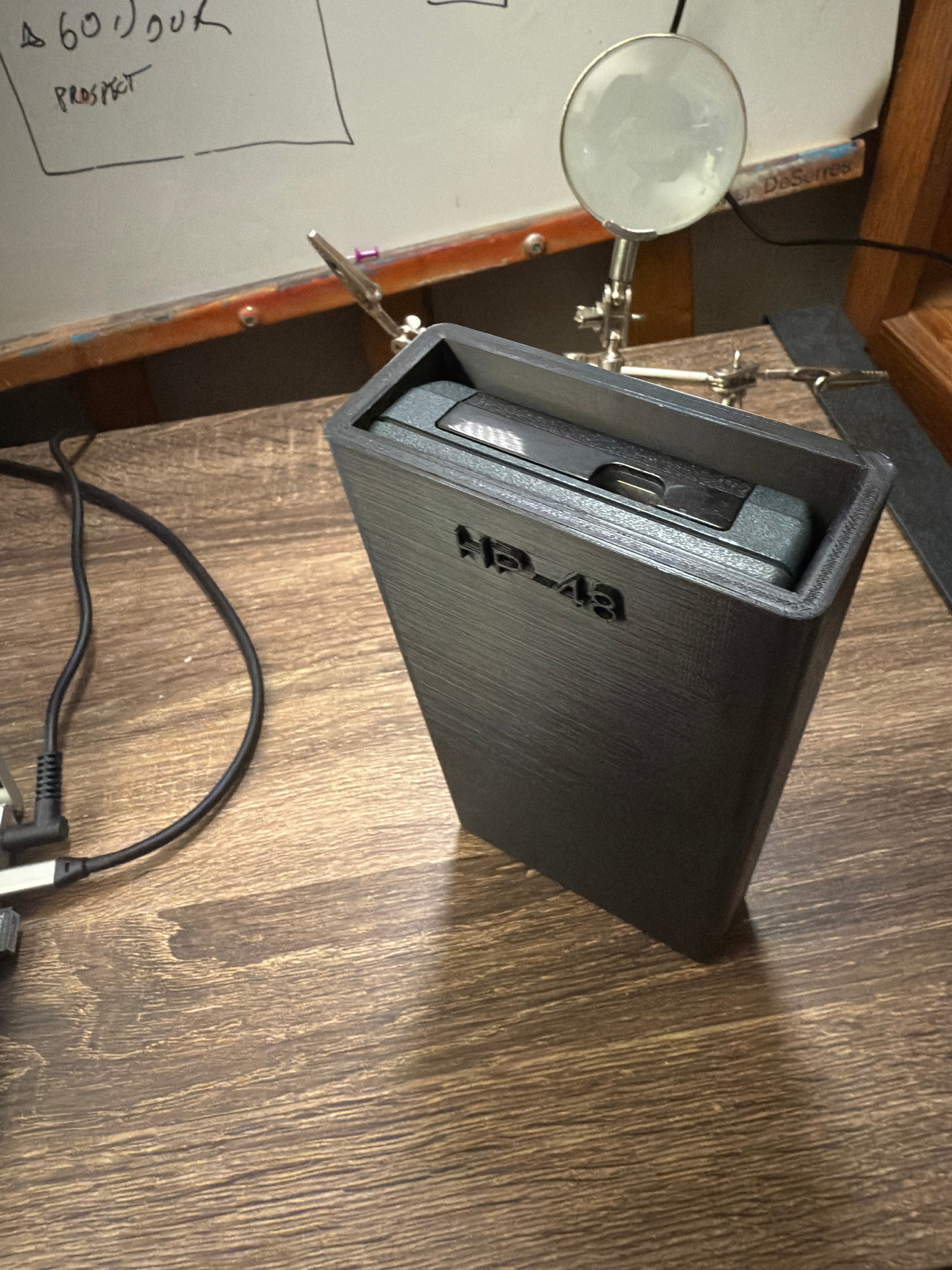 Kestävä Hardcase HP-48-laskimelle