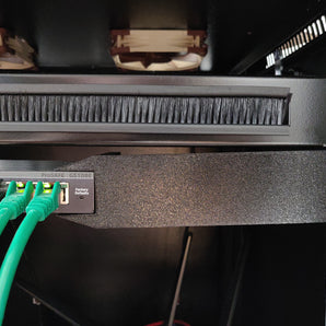 Netgear-kytkin GS108E 19'-kaarimalli