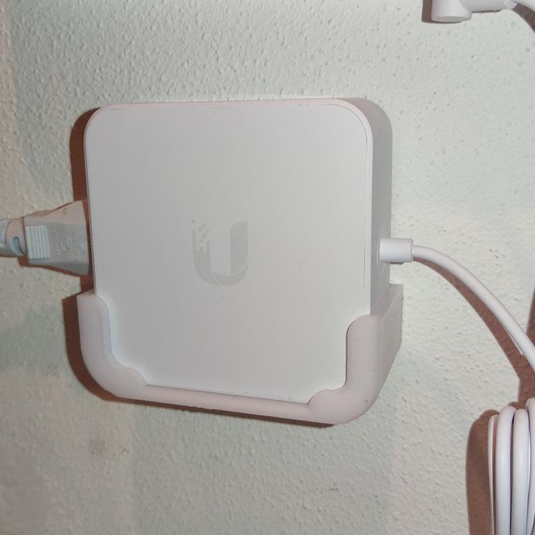 UniFi PSU seinäteline