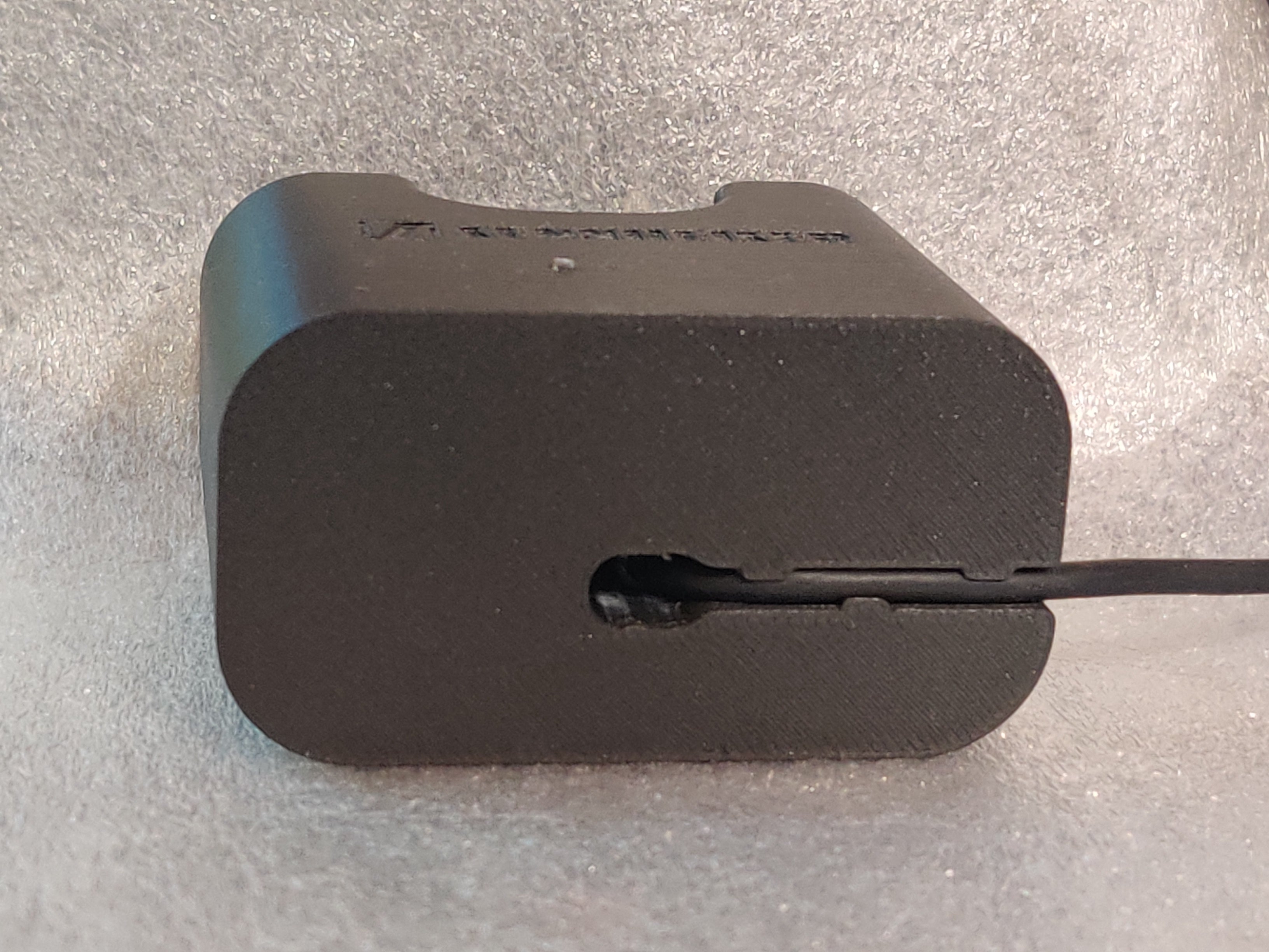 Latausasema Sennheiser MOMENTUM True Wireless 4 -nappikuulokkeille