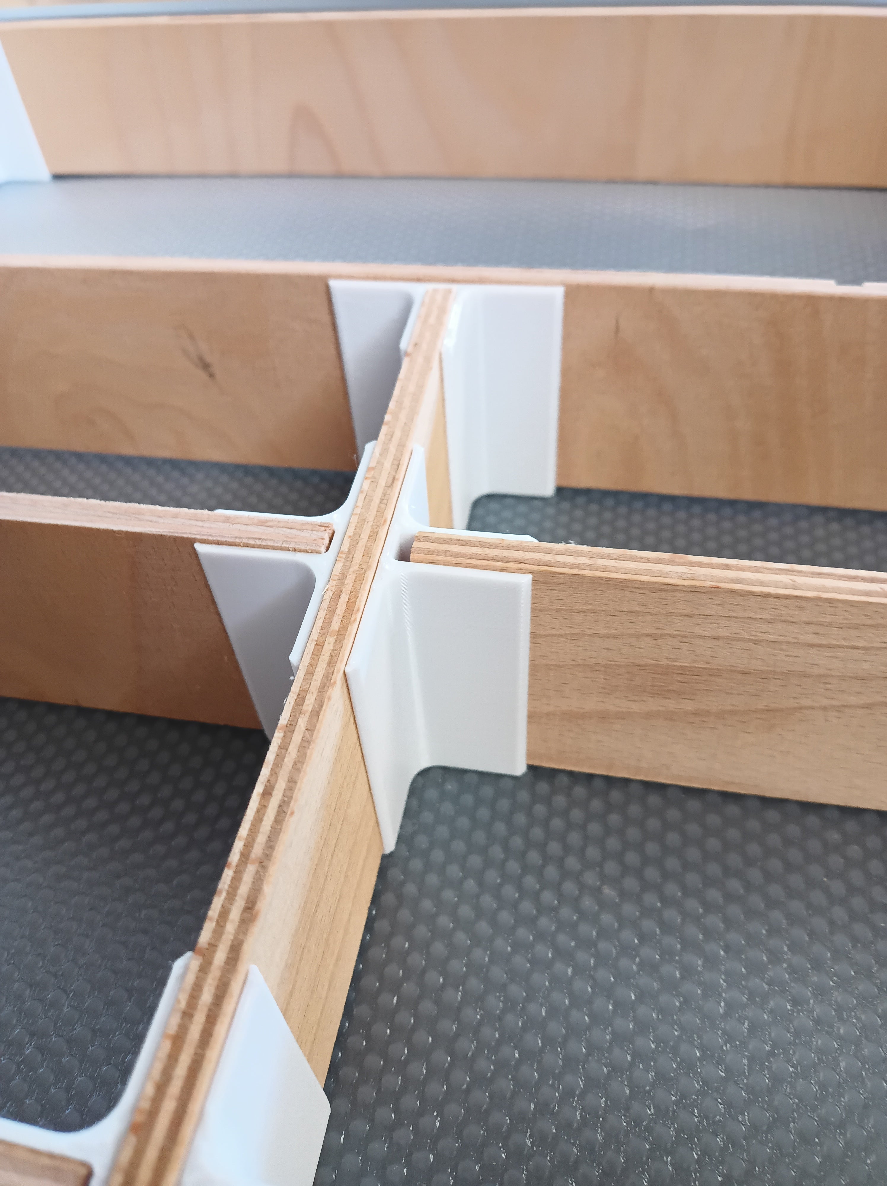 Modulaariset laatikkojakajat