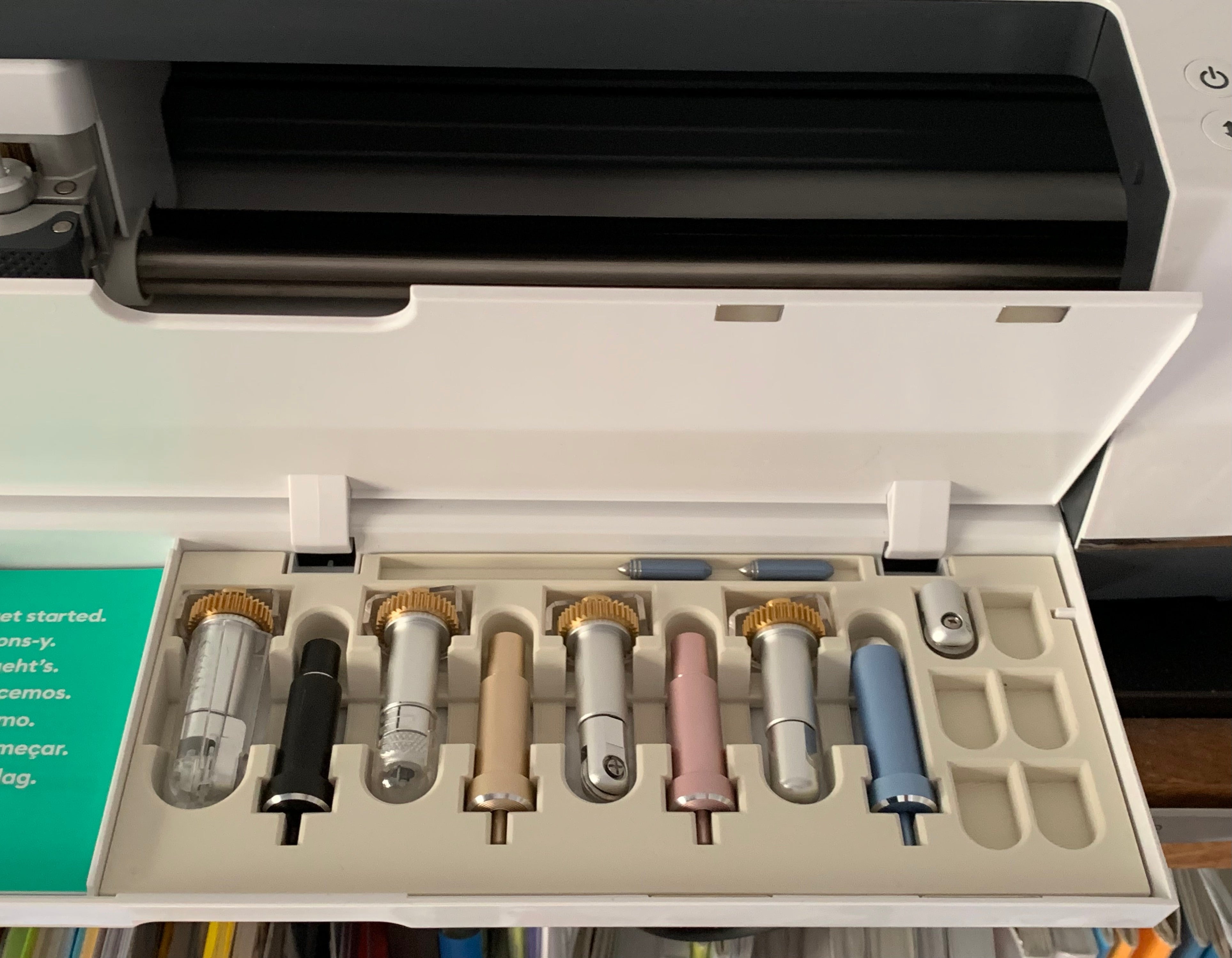 Cricut Maker -työkaluteline