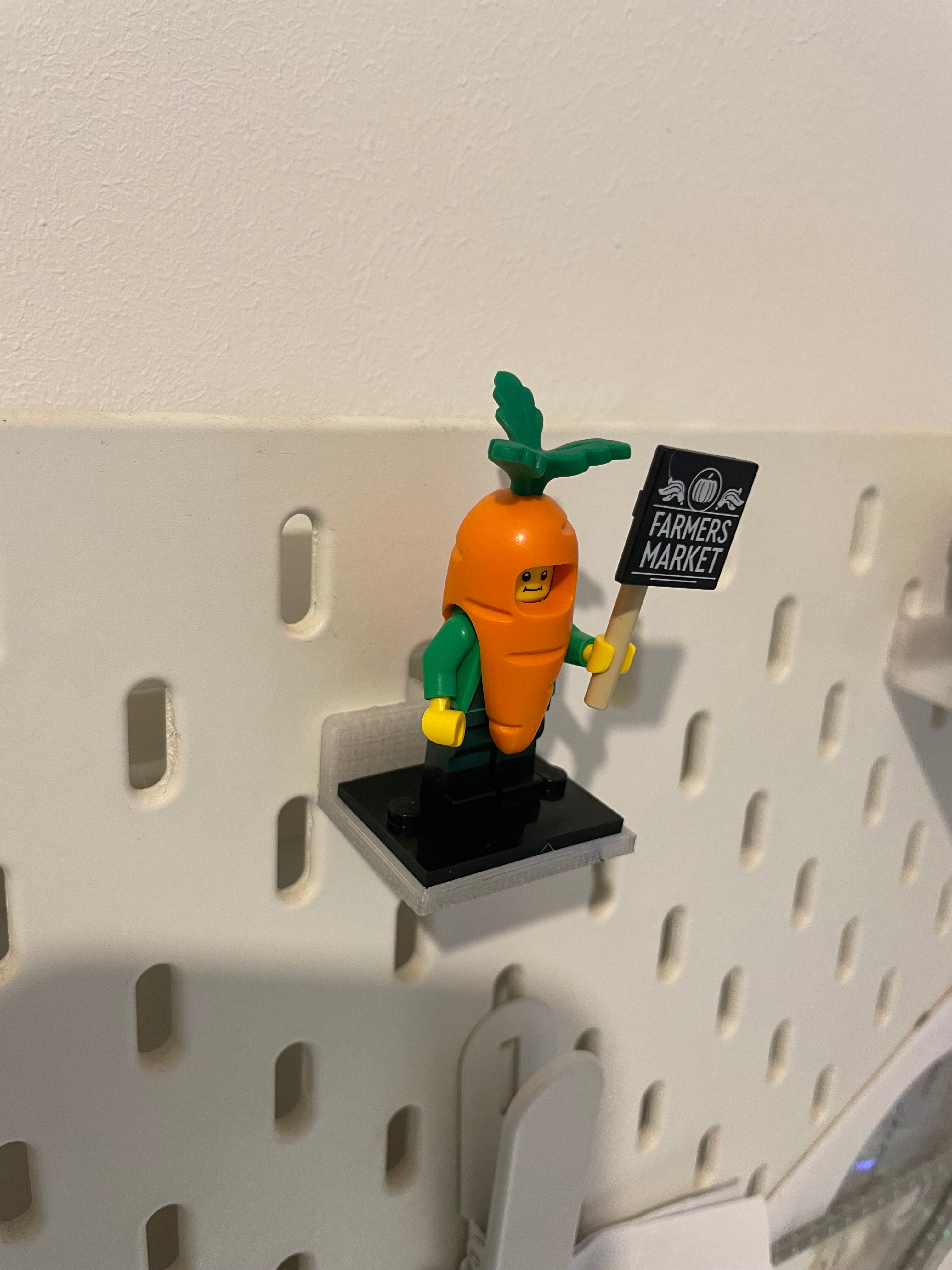 LEGO Minifigure -näyttö IKEA SKADIS:lle