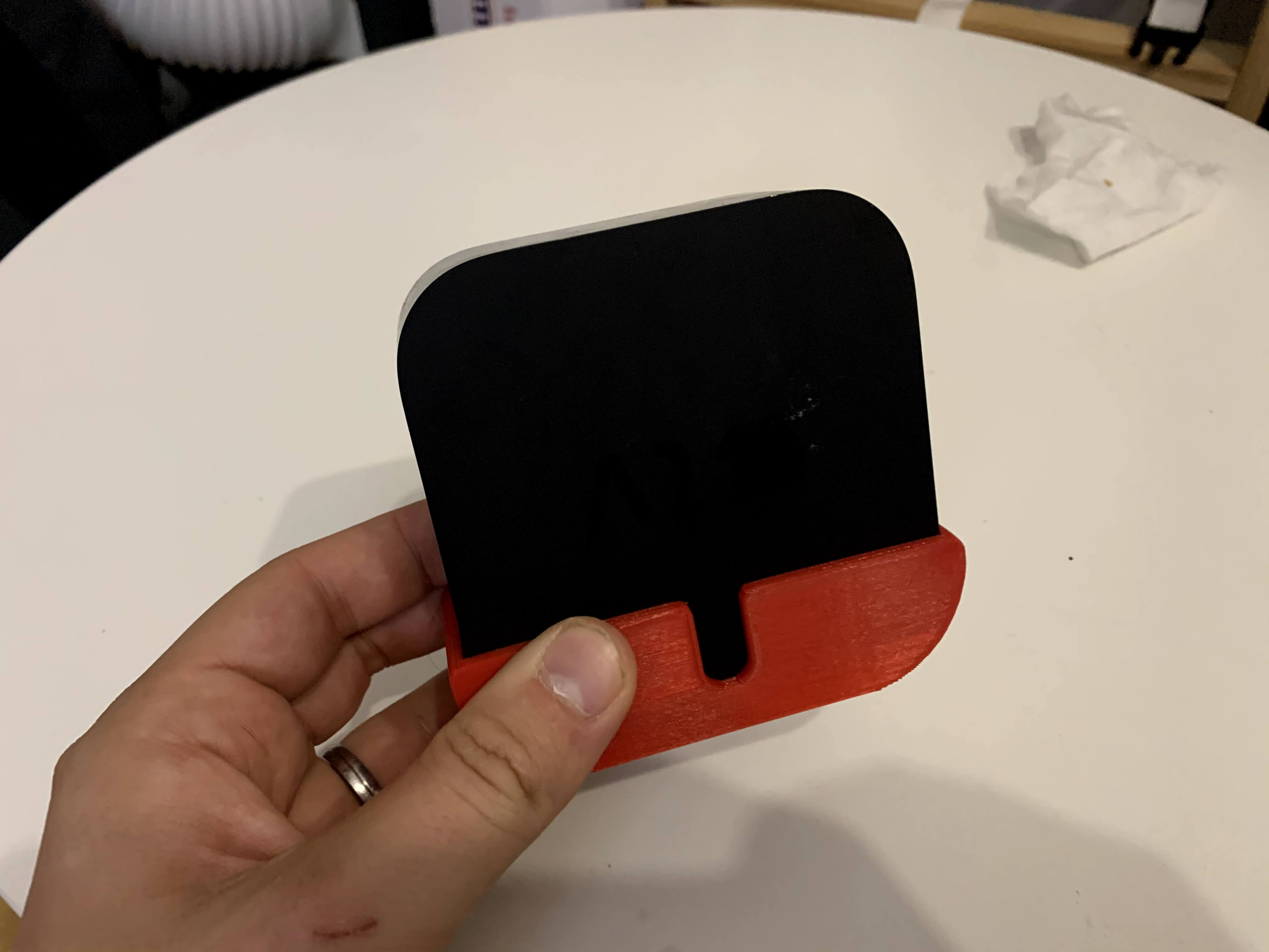 VESA-seinäteline Apple TV 4K:lle