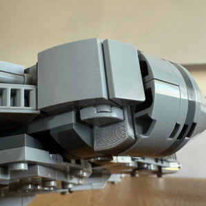 Ohjaamon täyte LEGO Millennium Falcon 75375 -malliin
