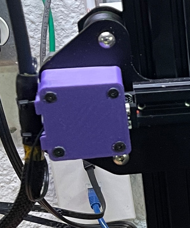 Ender 3 (Pro) X-päätyrajoittimen kiinnike integroidulla kaapelinhallinnalla