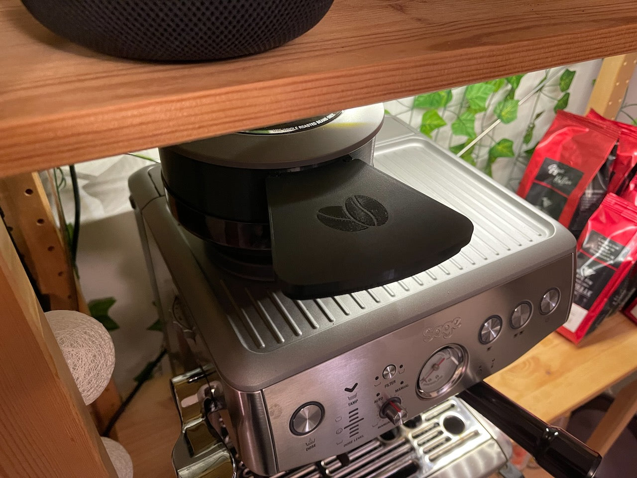 Sage Barista Express (Impress) -papusäiliön jatke täyttökourulla