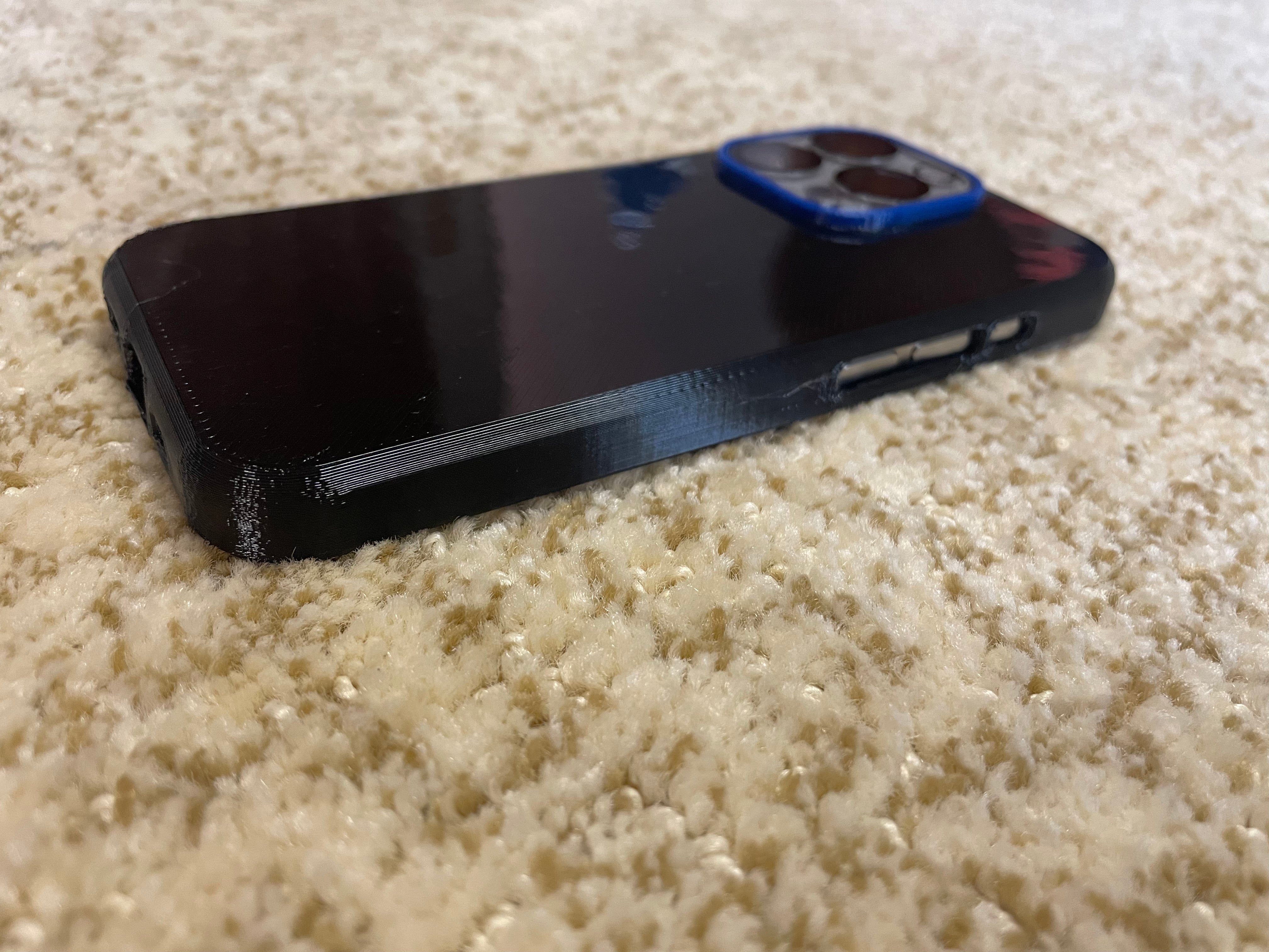 TPU-kotelo iPhone 15 Pro:lle kameran suojuksella