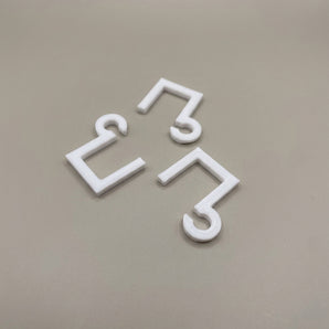 USB-kaapelin pidike