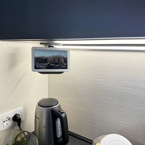 Google Nest Hub -kiinnike kaapin alle