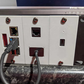 Raspberry Pi USB3 -keskitin ja ylimääräinen verkkoportti - 19 tuuman 2U-telineasennussovitin