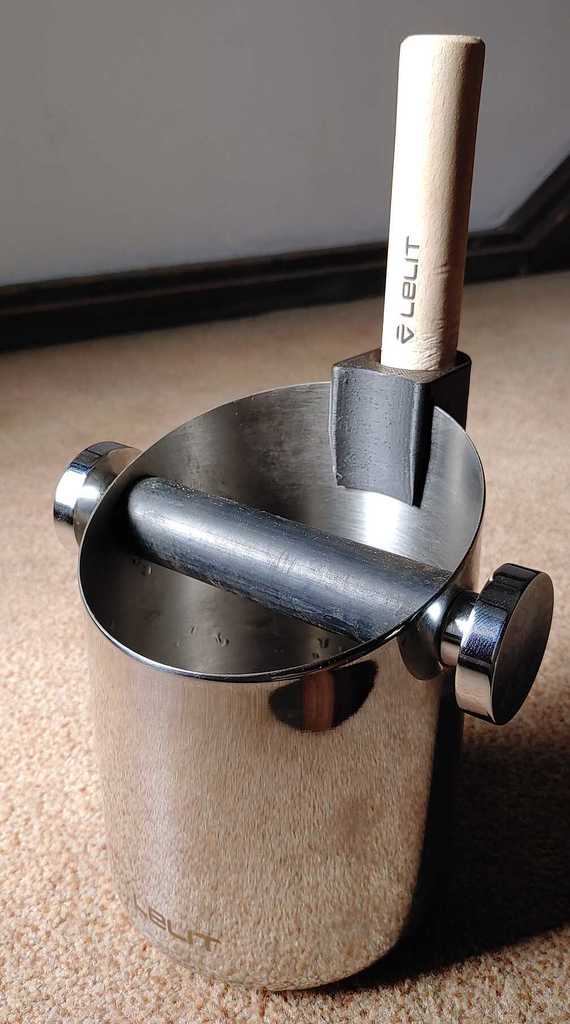 Harjakotelo LELIT sylinterimäiselle knock boxille (PLA360S)