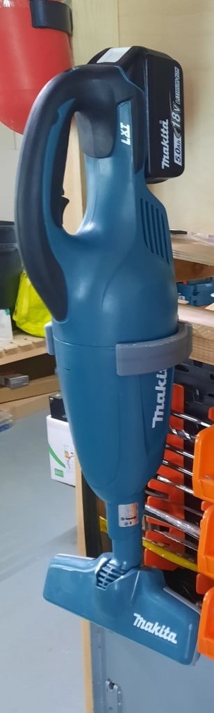 Seinäkiinnike Makita DCL180Z -imurille