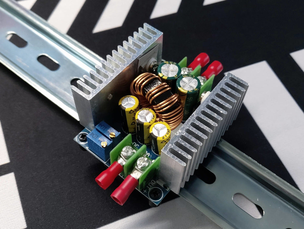DIN-kiskoon kiinnike 20A 300W Buck Converterille