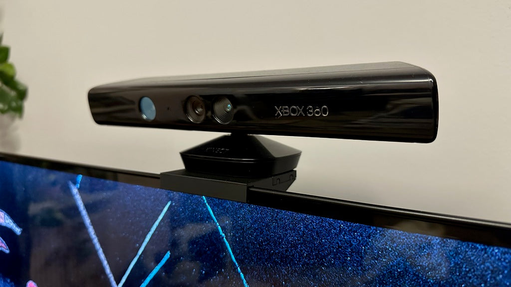 Kinect Xbox 360 TV-kiinnike LG OLED -televisioon