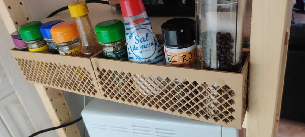 Mausteteline IKEA IVAR 50 cm hyllylle