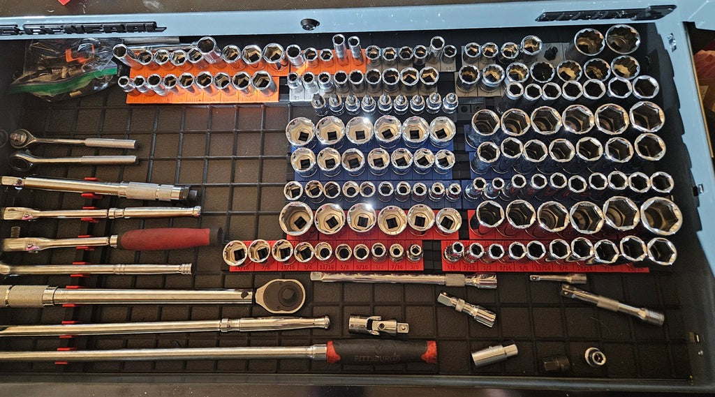 TrackTwist-pistorasiapidike V2 – Älykäs säilytys 1/2" ja 3/8" hylsyille