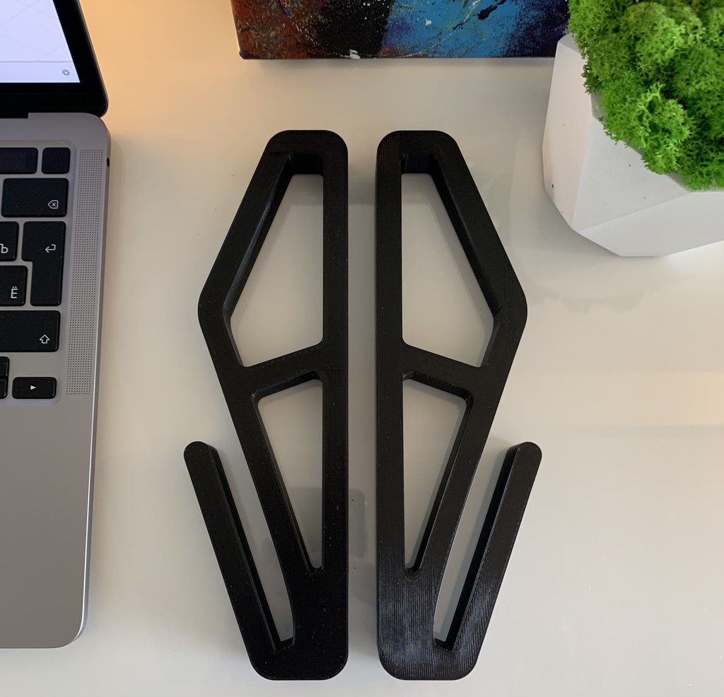 Jalusta MacBook Pro 13':lle