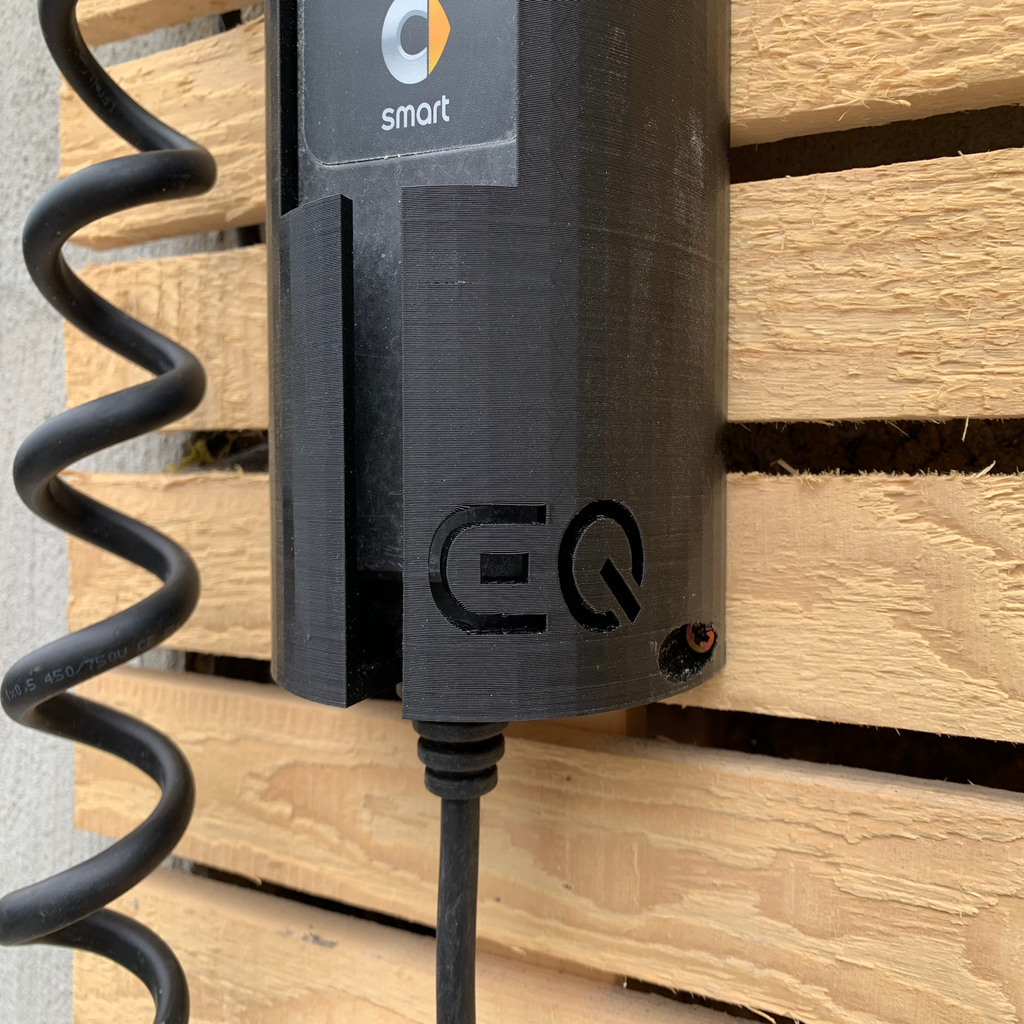 Ladkabelpidike Smart EQ:lle - Kätevä ja toimiva