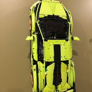 Seinäkiinnike LEGO Technic Lamborghinille