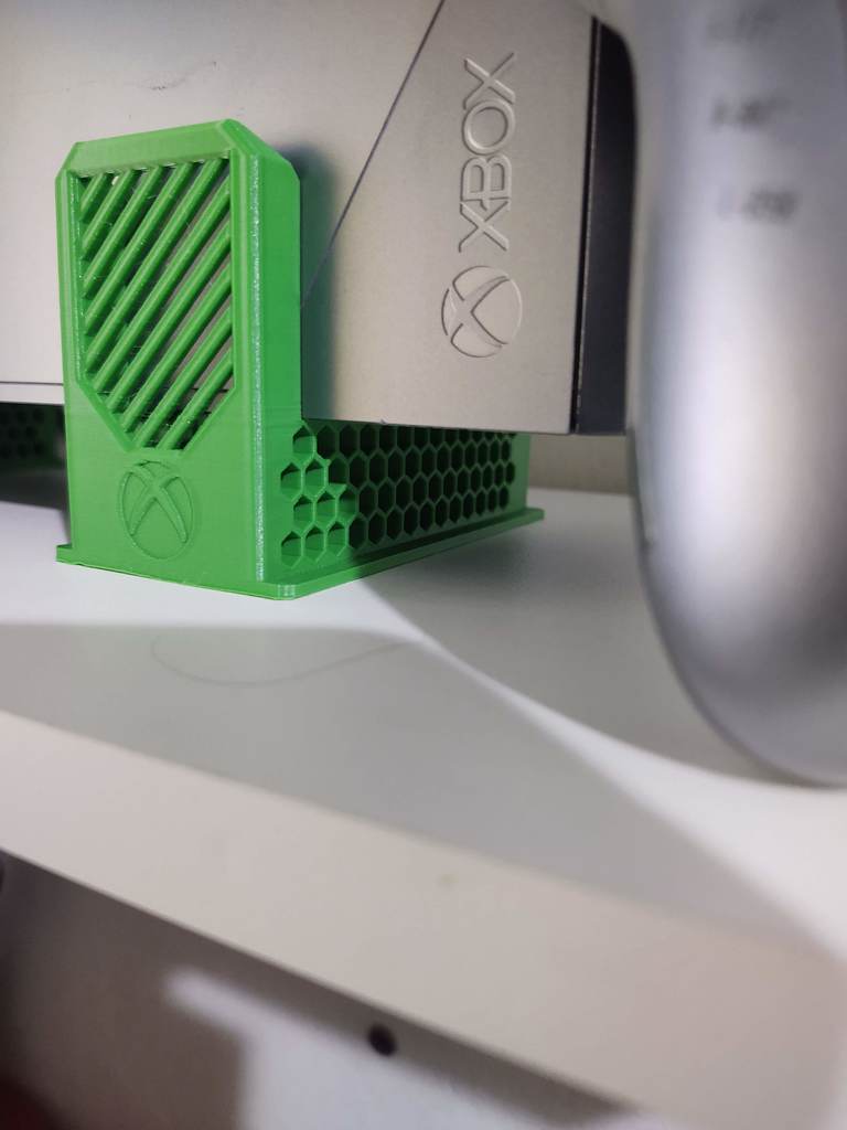 Xbox One -pystyteline - Hello Edition