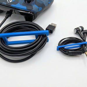 Universaali kaapelikela peliin ja USB:hen