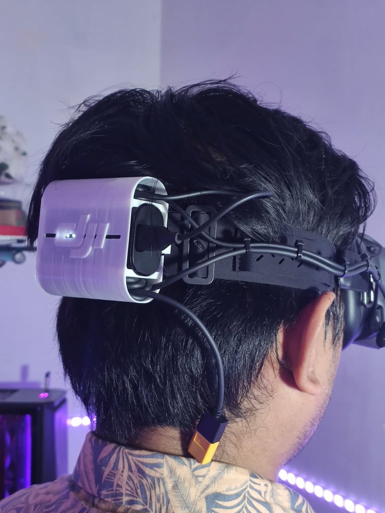 DJI FPV -lasit akun ja lipo-telin kaapelipaikalla