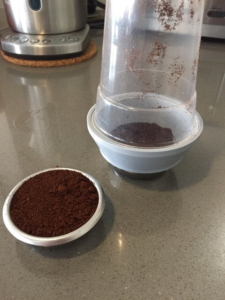 Suppilo Rancilio- ja yhteensopiviin espressosuodatinkoreihin