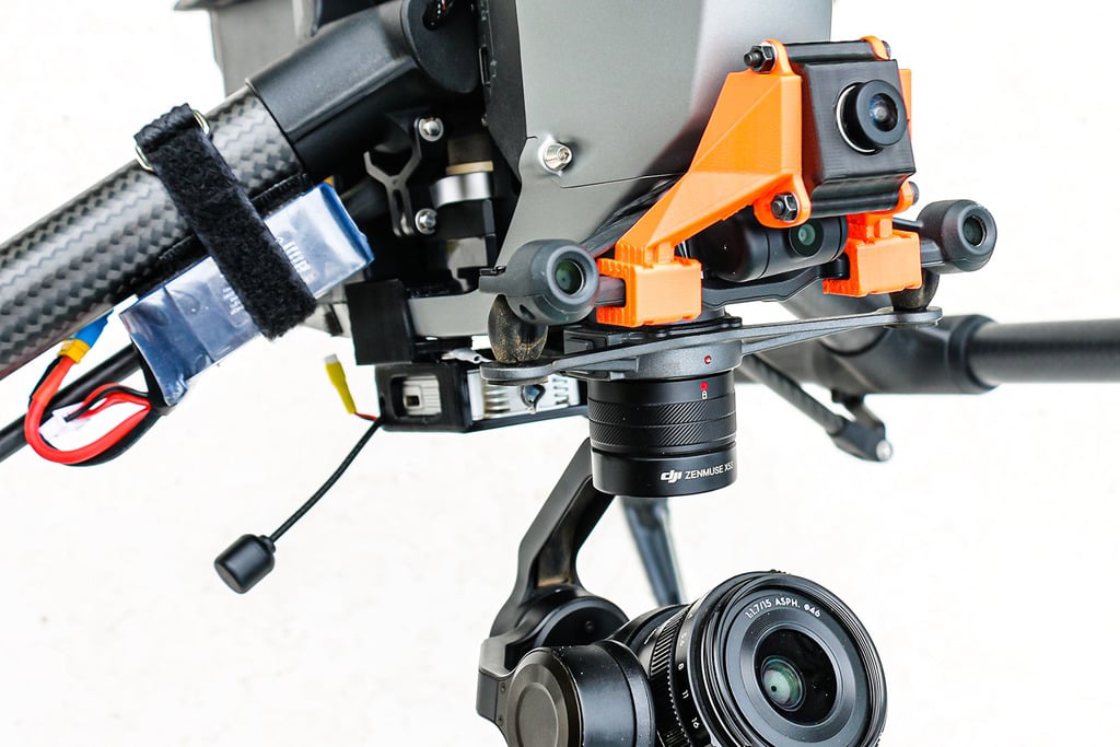 DJI FPV-kameran ja ilmayksikön kiinnitys Inspire 2:een - Päivitys 01/2022