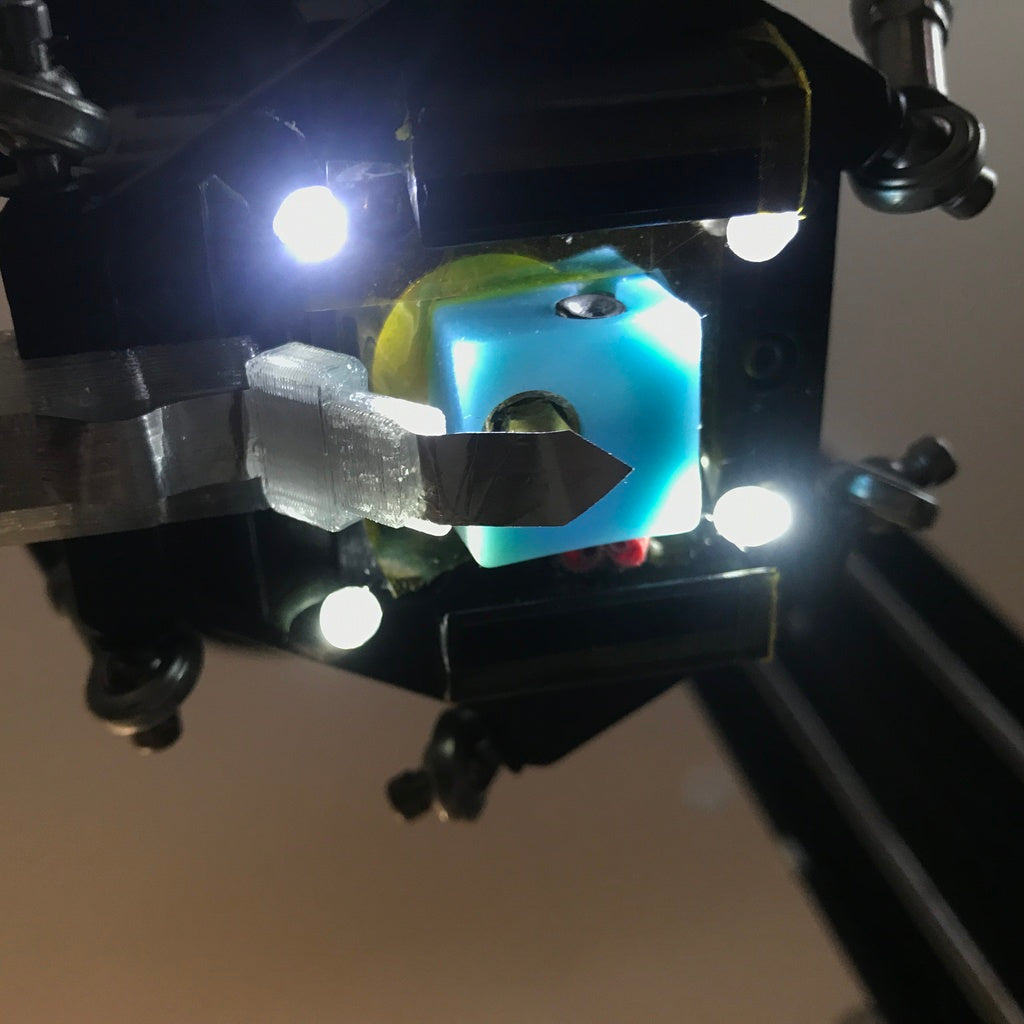 Uusi automaattitasonnusklipsi Flsun QQ Delta 3D-tulostimelle