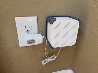 Orbi (RBK13) Seinäasennus WiFi-tukiasemalle