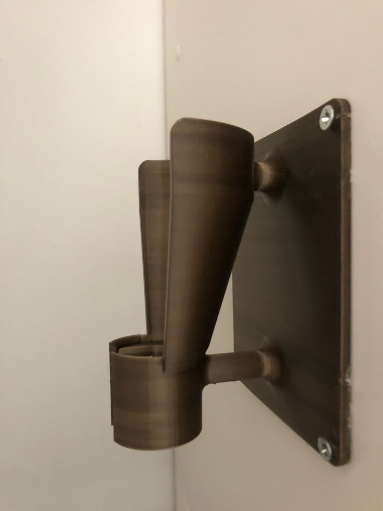 Seinäkiinnike Bamix keittiökoneelle