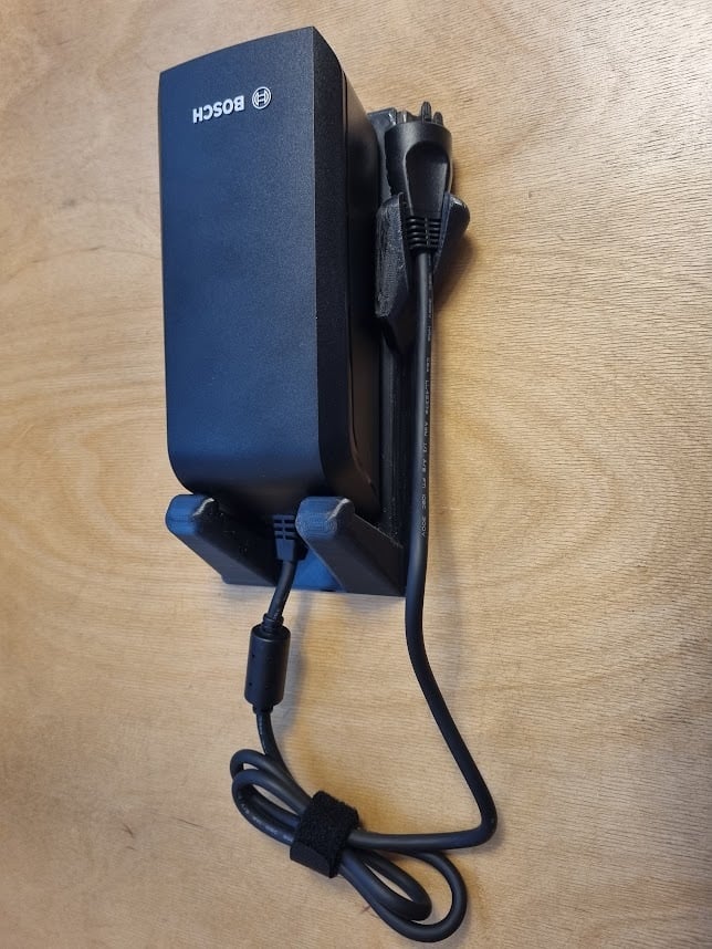 Bosch eBike FastCharger -seinäteline BCS250:lle