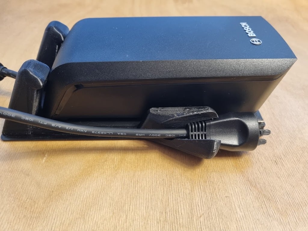 Bosch eBike FastCharger -seinäteline BCS250:lle