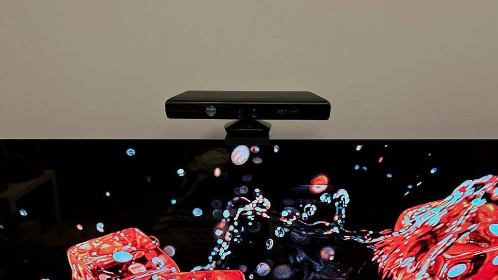 Kinect Xbox 360 TV-kiinnike LG OLED -televisioon