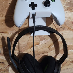 Seinäkiinnike Xbox-ohjaimelle ja kuulokkeille v2