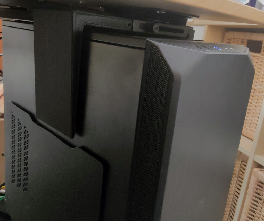 CPU-pidikkeen jatke: Mukauttaminen suuremmille PC-tornille pöydän alla